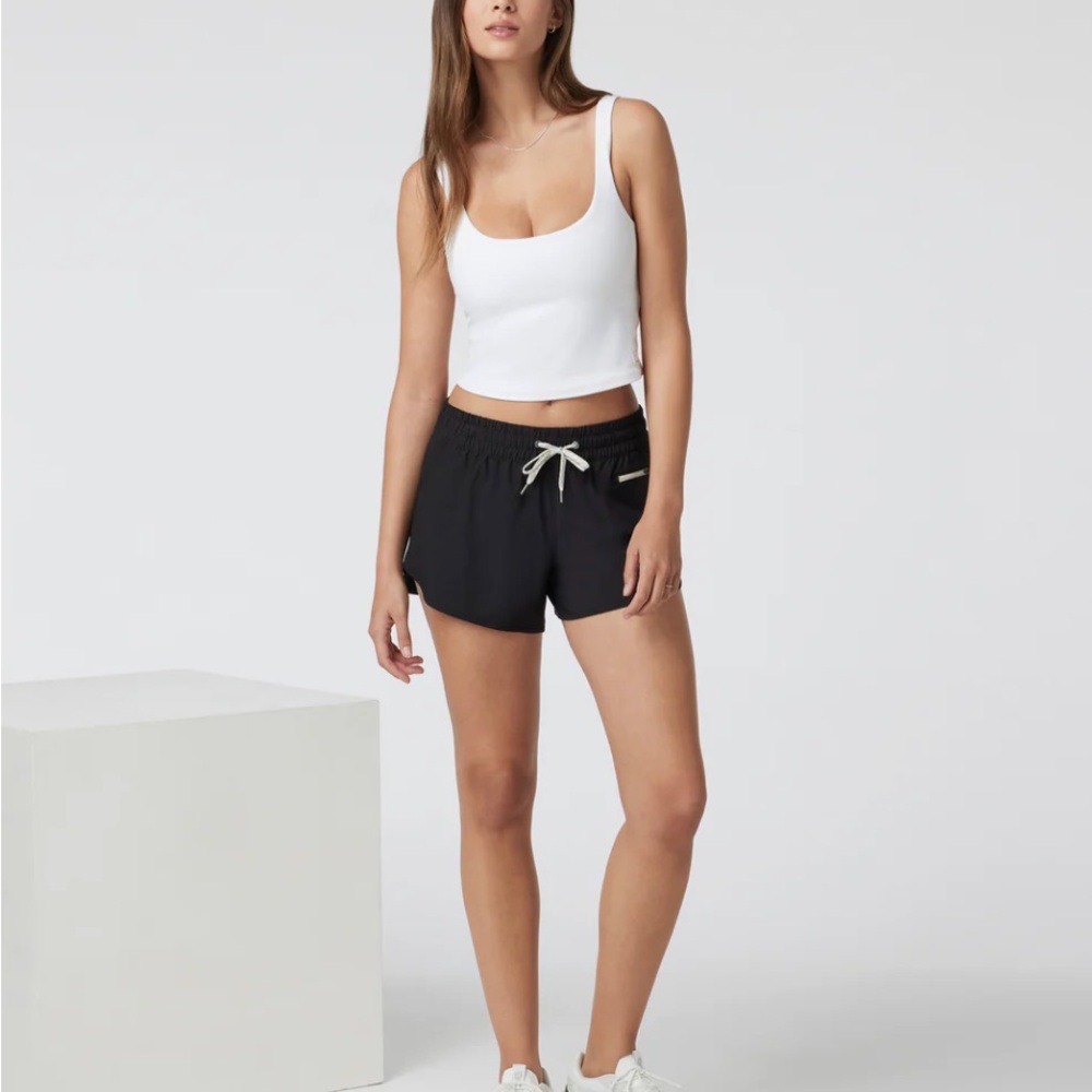 Vuori Women’s Clementine 2.0 Short 4”